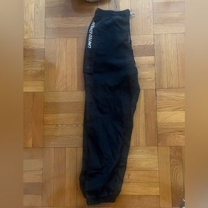 Windbreaker Pants : Limited Edition